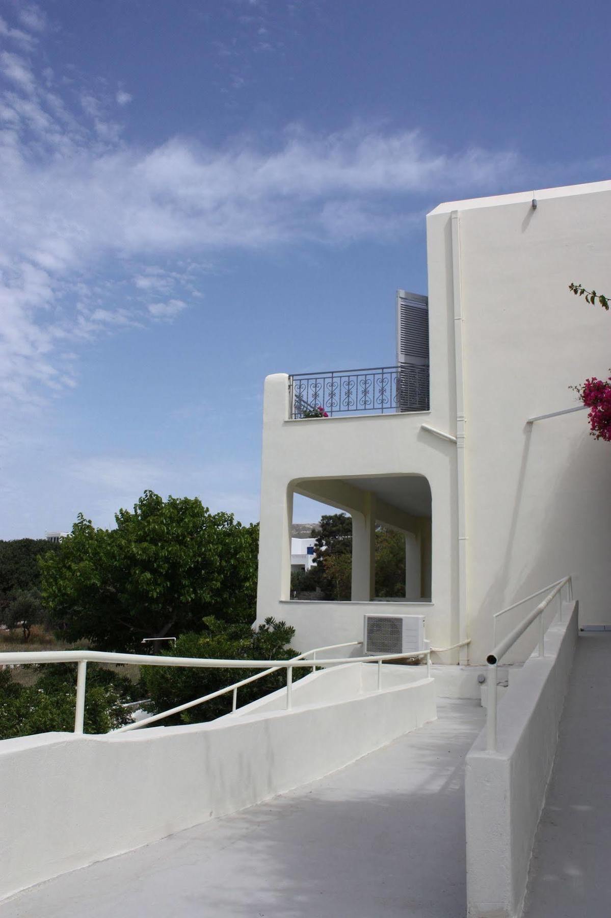 Aktio Studios Gavrio Extérieur photo